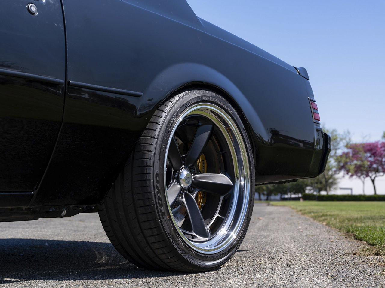 1985 Buick Grand National - American Racing TTF II - Black